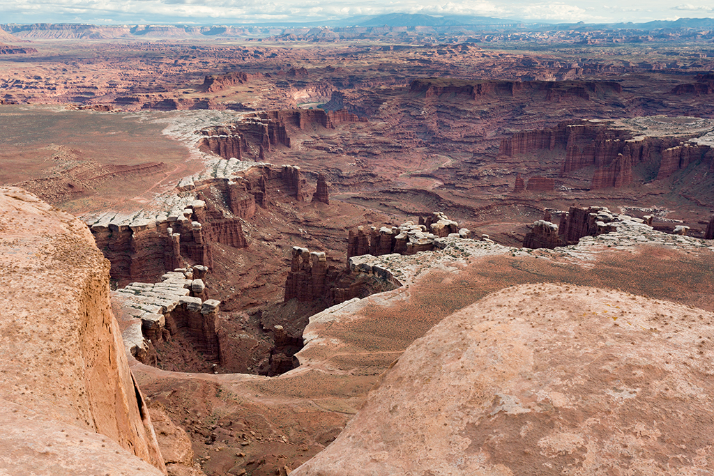 10-09 - 10.jpg - White Rim Overlook, Canyonlands National Park